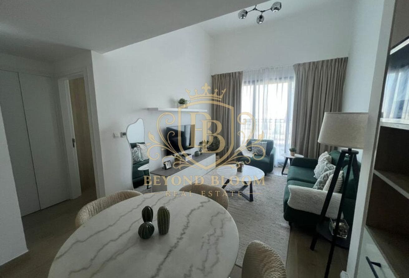 One-bedroom apartment at Liva, Town Square — photo 3