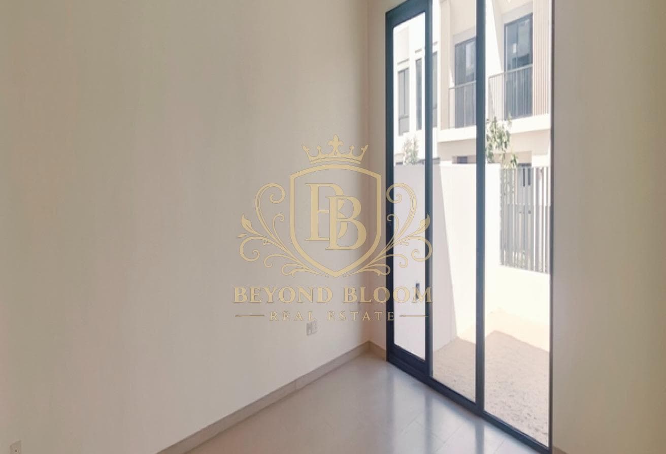Four-bedroom villa at Jebel Ali Village Townhouses, Jebel Ali