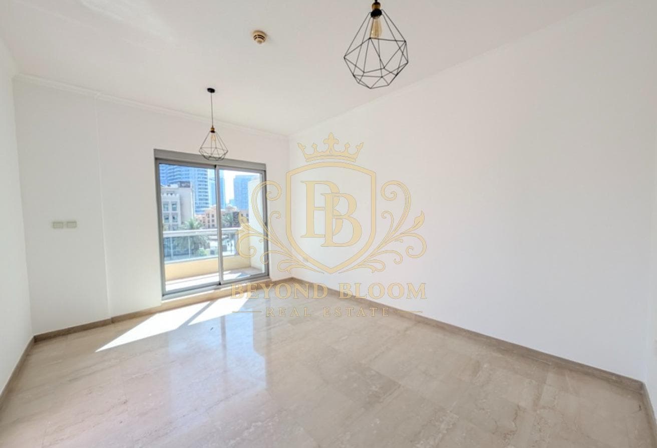 Three-bedroom villa at The Residences 2, Downtown Dubai — photo 2