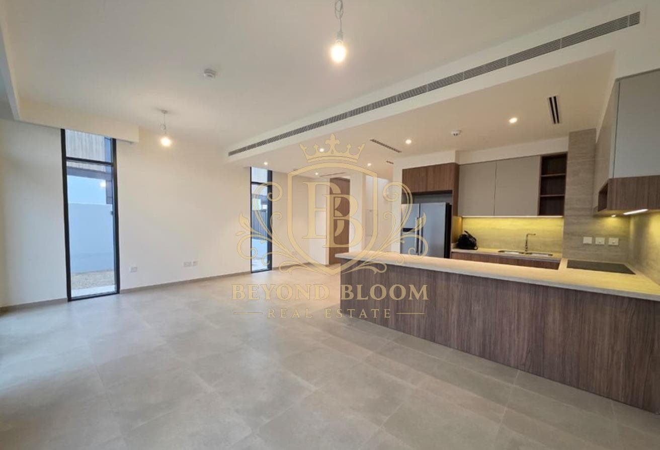 Four-bedroom villa at Mudon Al ranim 4, Mudon — photo 2