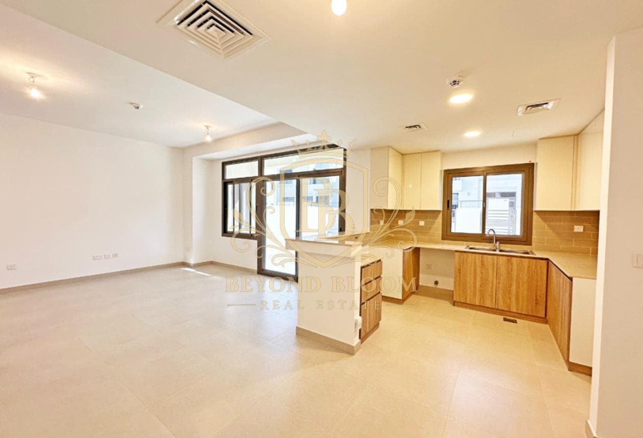 Three-bedroom townhouse at Reem Townhouses, Town Square — photo 3